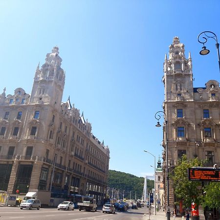 Petite Elegance Apartment Budapest Exteriör bild