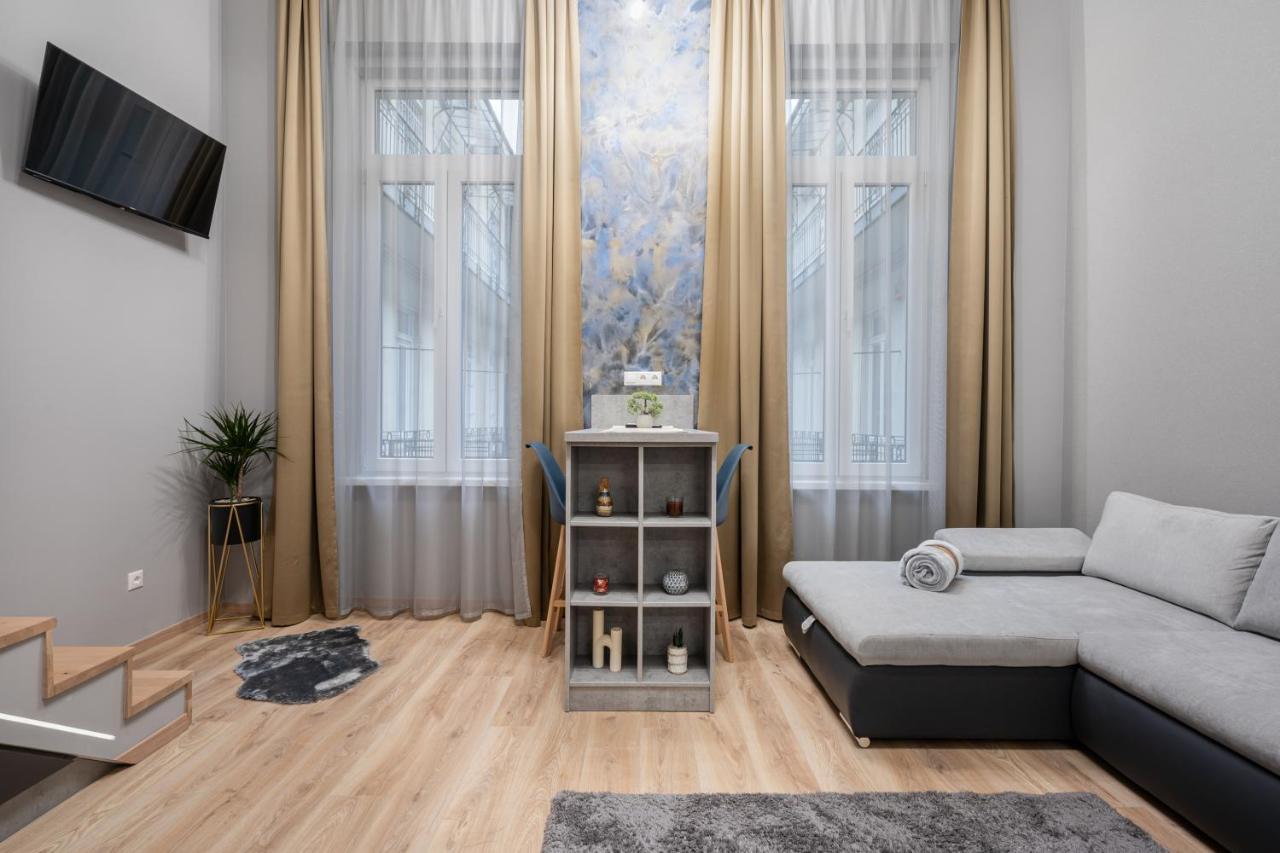 Petite Elegance Apartment Budapest Exteriör bild