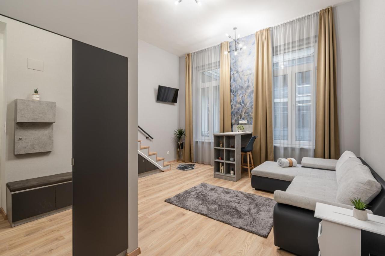 Petite Elegance Apartment Budapest Exteriör bild