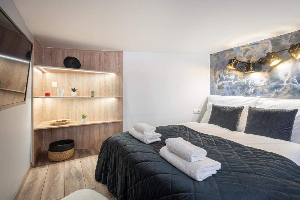 Petite Elegance Apartment Budapest Exteriör bild